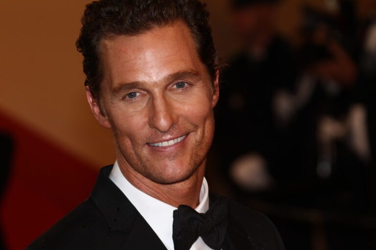 ¿Se hizo Matthew McConaughey un trasplante de pelo? Los expertos revelan los 9 ¿Se hizo Matthew McConaughey un trasplante de pelo? Los expertos lo revelan todo