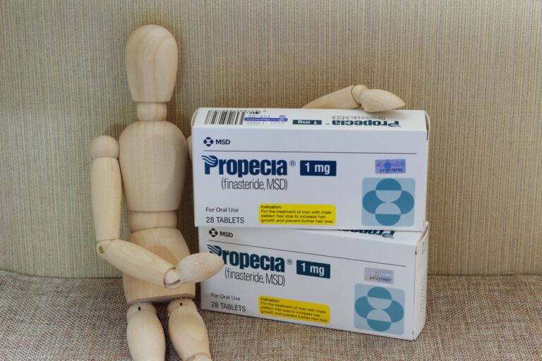 How to Reduce Side Effects of Finasteride with Smaller Dosages 3 reducing finasteride (propecia) side-effects through lower dosages