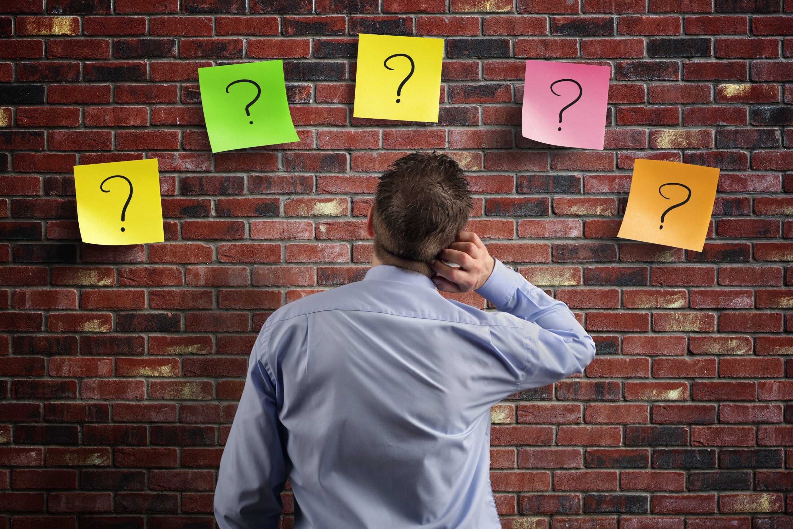 What Are The Best Alternatives To Finasteride For Hair Loss? 1 Man making a choice