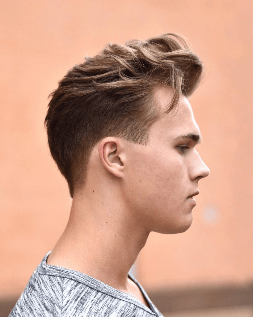 flow hairstyle with short sides 2
