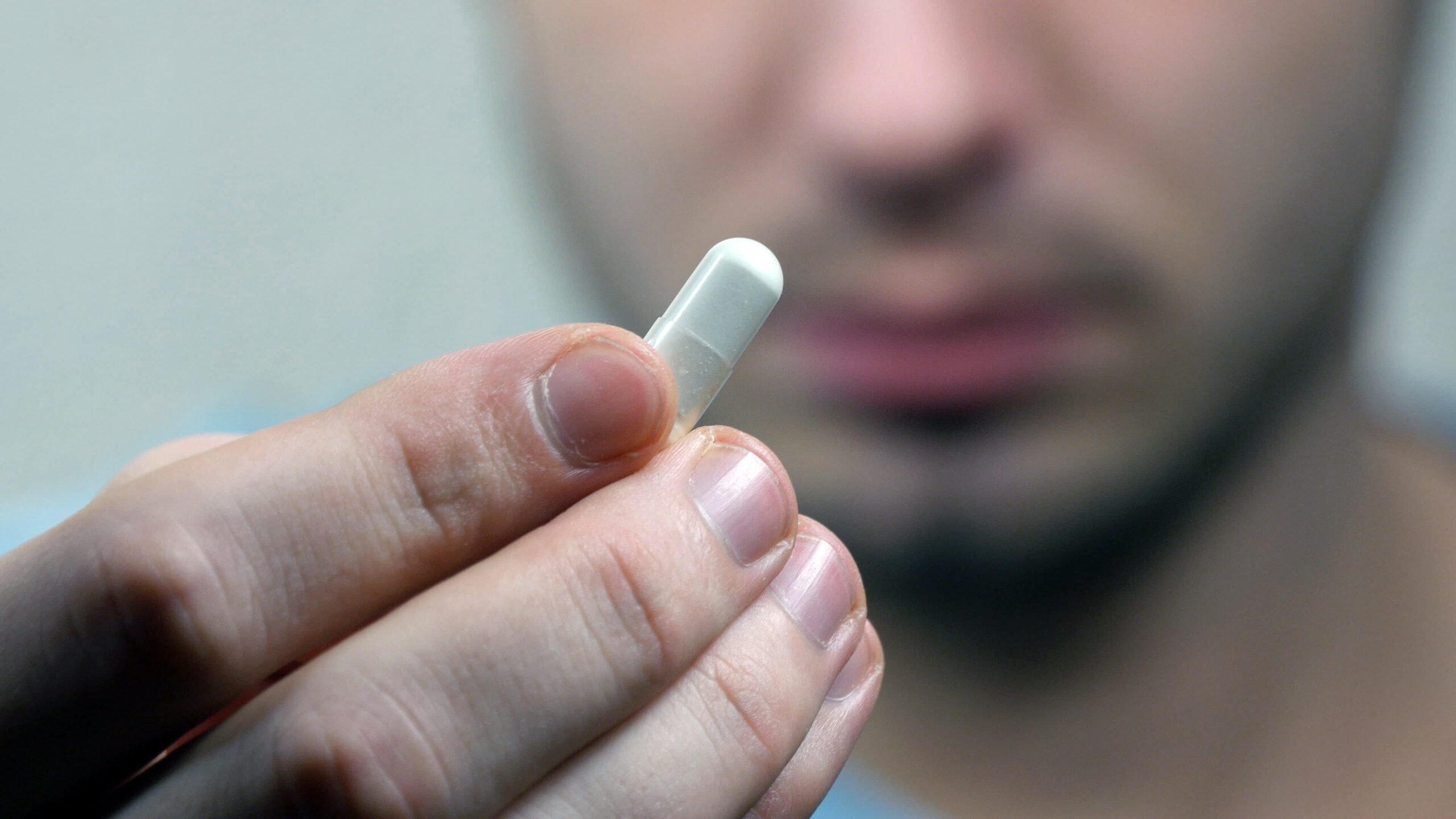 Wie oft sollte man Dutasterid gegen Haarausfall einnehmen? 1 Wie oft Dutasterid für Haarausfall einnehmen Dosierung skaliert